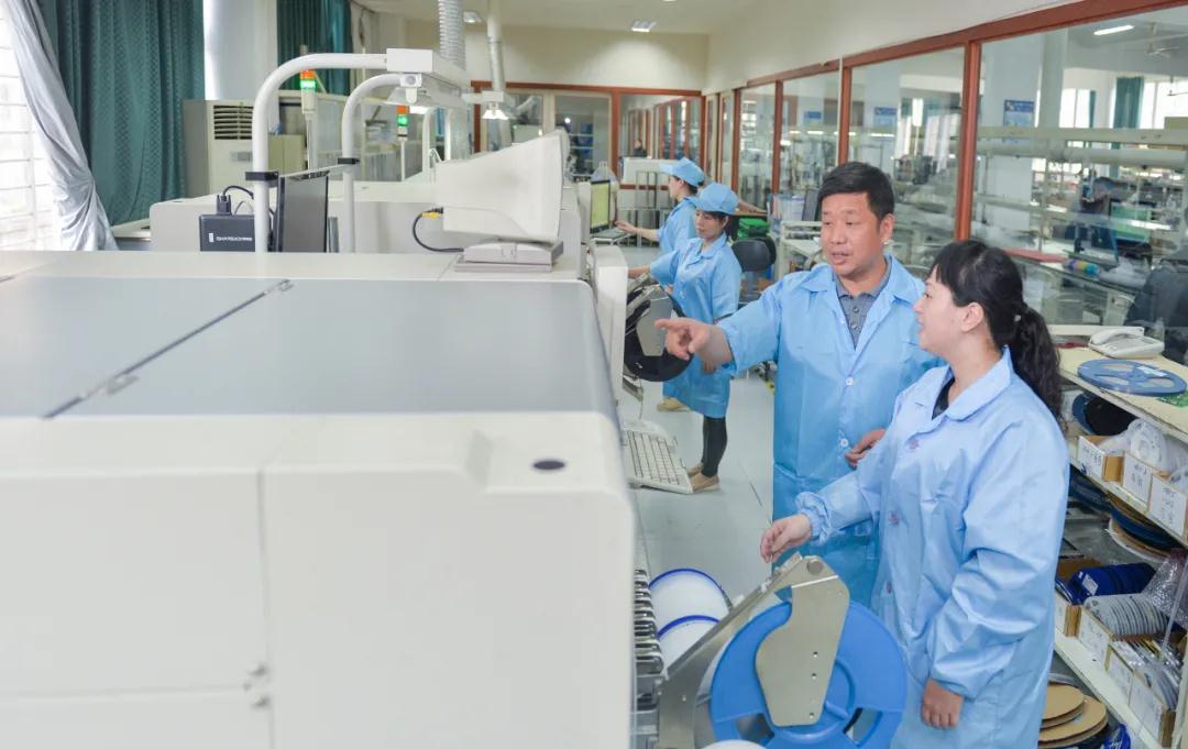 閩北日?qǐng)?bào)2020年12月11日?qǐng)?bào)道：苦練“內(nèi)功”！閩北這家企業(yè)不斷增強(qiáng)核心競爭能力